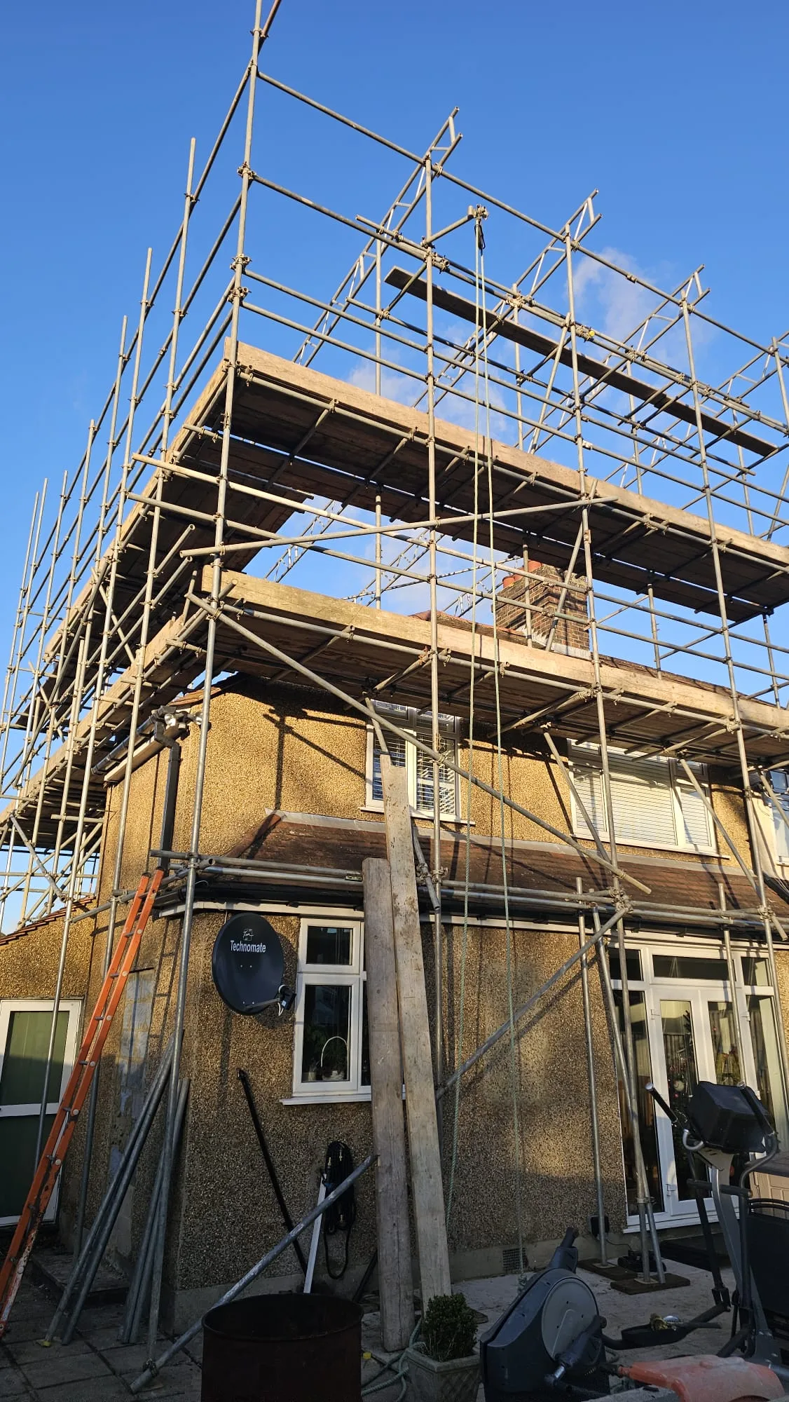 Scaffolding and rear dormer loft conversion construction by Art & Build Ltd in Croydon